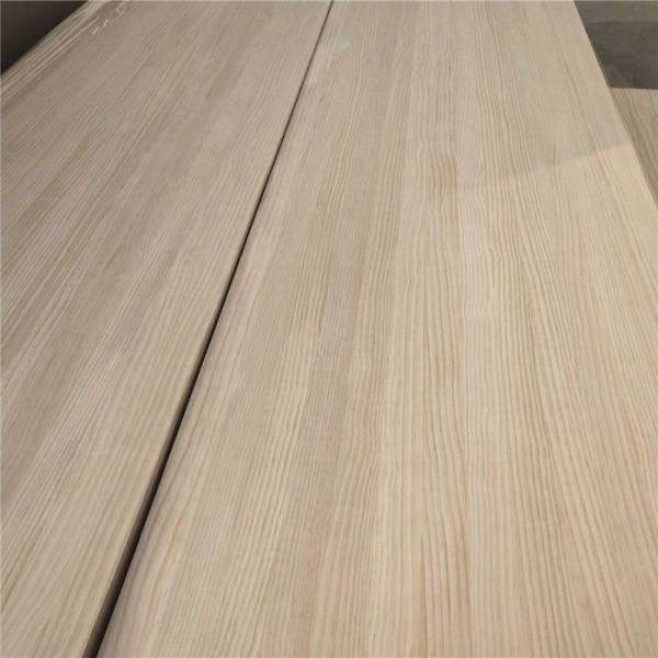 2440*1220mm Moisture Content 8%-12% Solid Wood Decorative Material Pine Board for Your