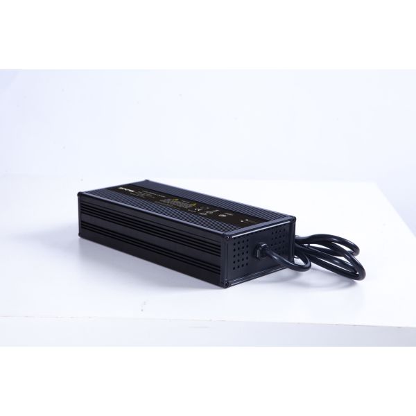 48V 9A 500W Motorbike Lithium Bike Battery Charger