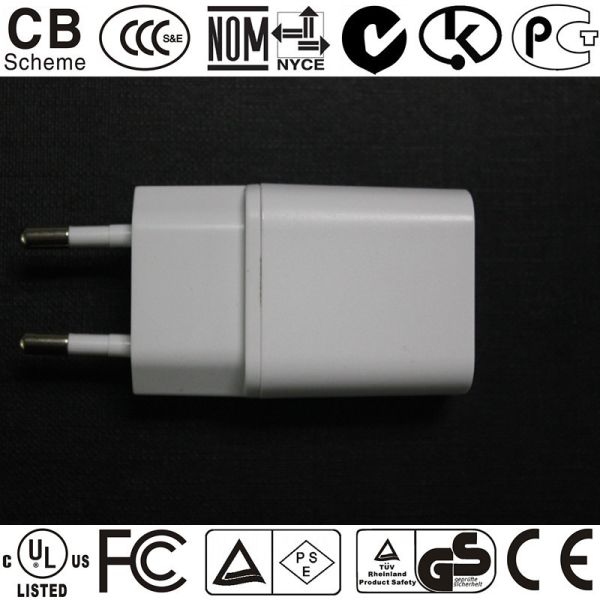 portable usb charger for smartphone 5V 1A