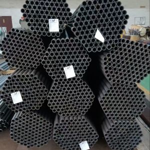 China AISI1020 S20C IC22 3 Inch SCH40 Seamless Steel Pipe on sale