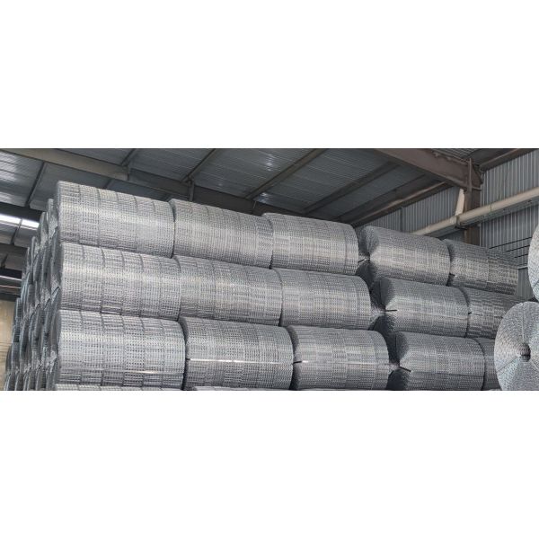 Pipeline Concrete Weight Coating Mesh Length 280 M Welded Galvanized Wire