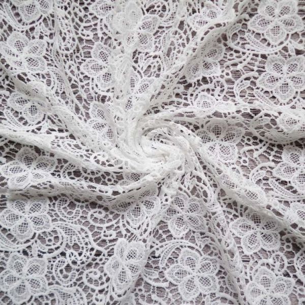 Water Soluble Flower Lace Fabric By The Yard High Fastness For Women Dresses