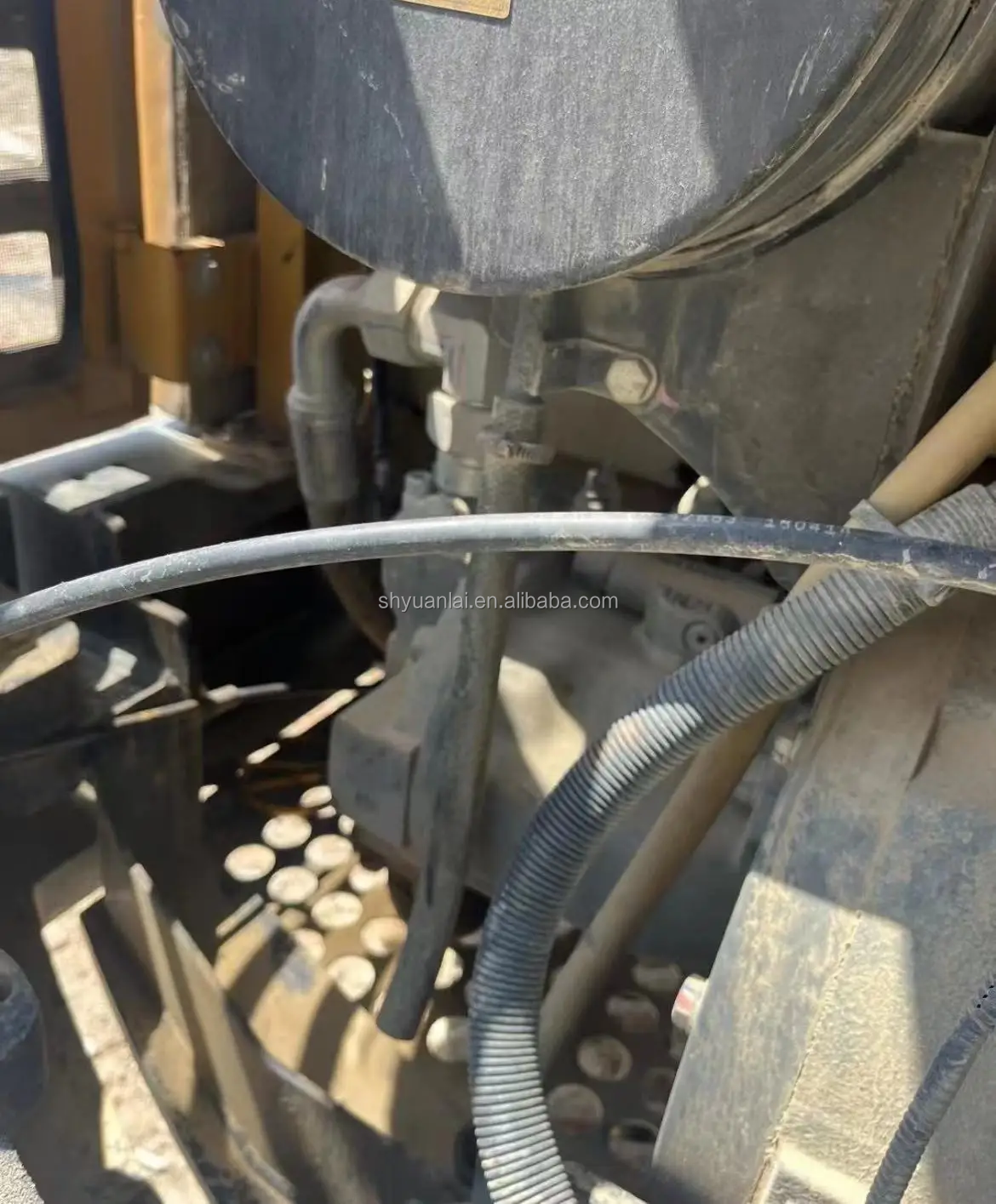 Sany SY80 excavator 0-2000 working hours and a 0.28m3 bucket capacity for performance