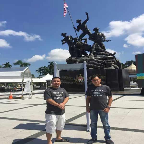 Archway Walk Through Metal Detector Frame 24 Zone With Touch Screen Control System