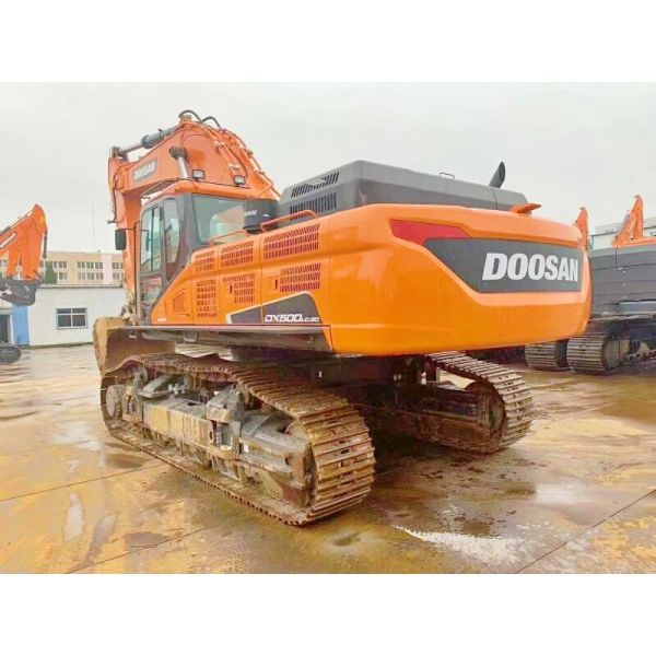 50 Ton Doosan DX500LC-9C Excavator 2019 Year 2.14 M³ Bucket Capacity Used for Project