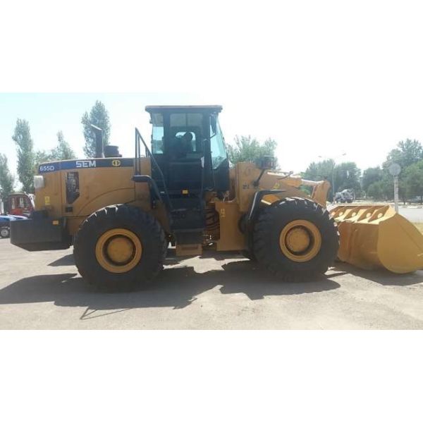 China 5tons payloader SEM655D from Caterpillar Qingzhou Ltd