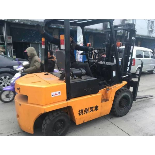 7T komats TCM TOYOTA ISUZU forklift 1t.2t.3t.4t.5t.6t.7t.8t.9t.10t brand new   forklift