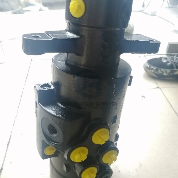 YT55V00009F1 Excavator Hydraulic Parts Swing Joint For SK75-8