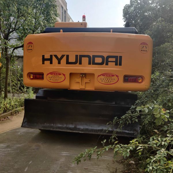 21t Used Crawler Excavator Machine Second Hand Hyundai 210 Excavator