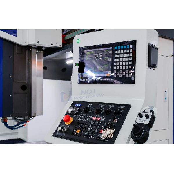 GMC2516 Gantry CNC Milling Machine BT50 Taiwan Spindle CNC Machining Centre