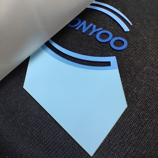 Matte Silicone Heat Transfer Logo Flat Screen Printing Logo Customized