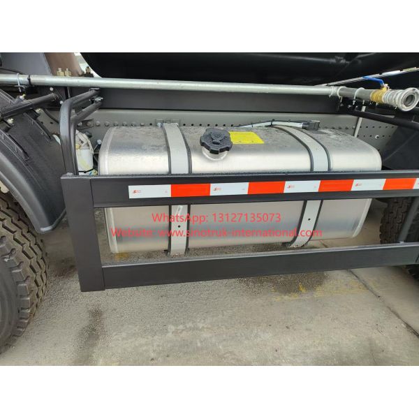 HOWO Mixer Truck 12CBM 380HP H77L Cabin Black