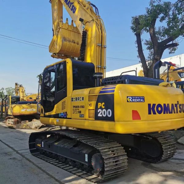 Original Color Used Komatsu Excavator PC200 103KW allow