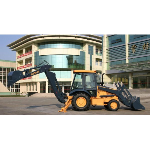 Cummins Diesel Engine Construction Backhoe , 1.0m3 Loading Capacity Tractor Front Loader