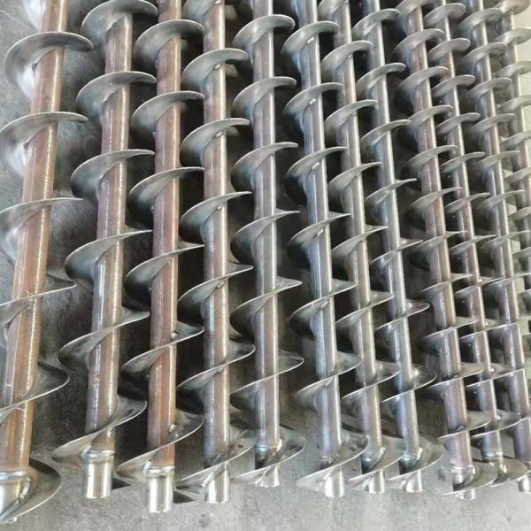Spiral Carbon Steel Screw Conveyor Cement Continuous For Construction Needs