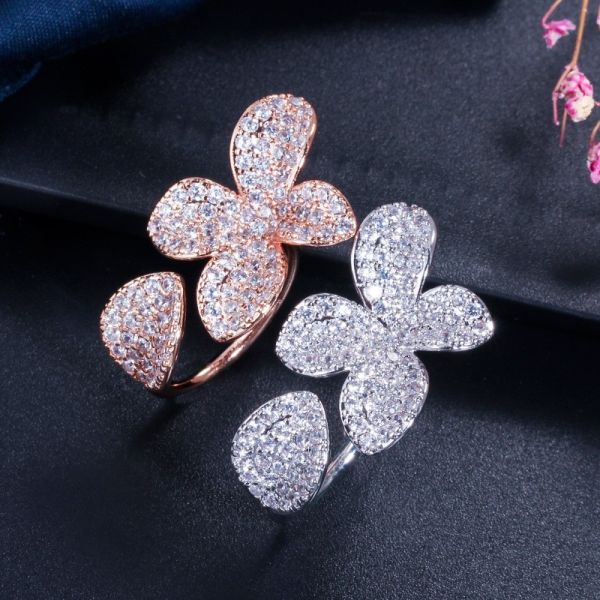 Fashion Flower Finger Ring Band Dazzling Brilliant CZ Stone Flower Ring Setting Classic Wedding Ring Anniversary Gift
