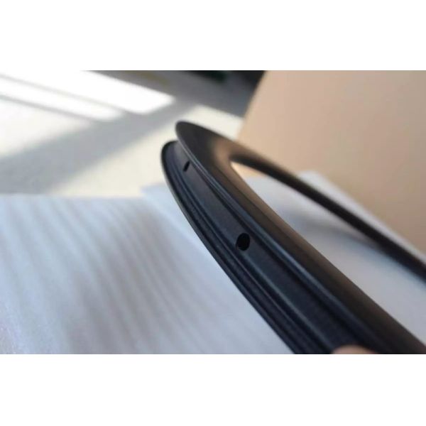 Tubuless Compatible Carbon Rim 700C 38MM 23mm Wide Road Bicycle Clincher Tubuless Rims Used for V&Disc Brake Basalt Surf