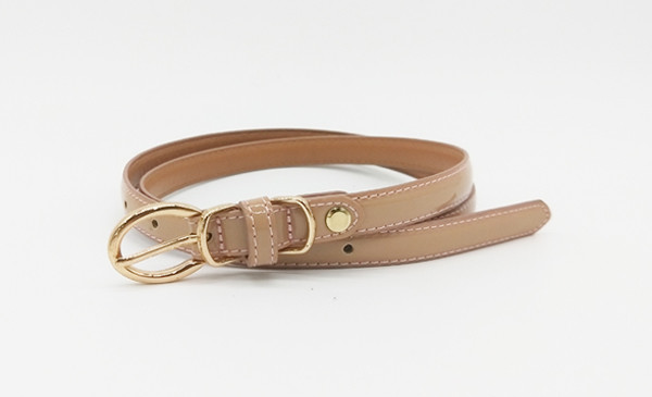 Women 'S PU Leather Belts / Skinny Casual Jean Belt With Metal Buckle