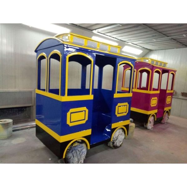 Pollution Free Trackless Train Amusement Ride With Smoke Steam Spray Device