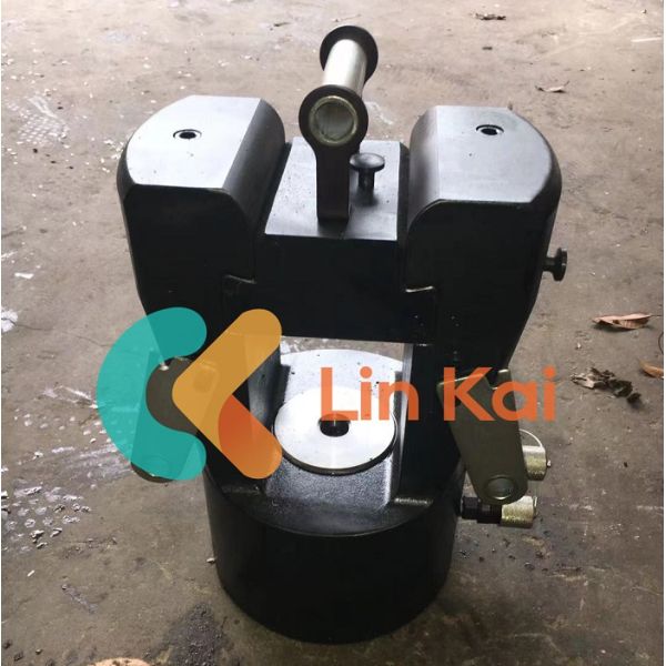 Heavy Duty 300T Acsr Conductor Jointing Compressor Machine With 16-400mm2 Die Set