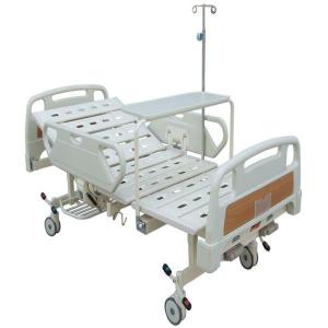 China Full Size Manual Hospital Bed With Two Cranks Movable With Dinning Panel on sale