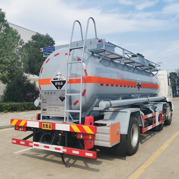 14.5 CBM Capacity Cargo Truck Transportation Dongfeng Tianjin 6x2 Corrosive Tank Truck