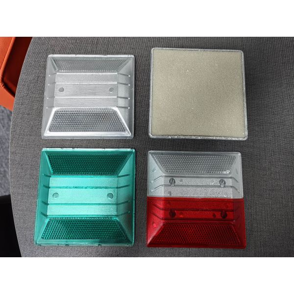 Road Safety Acrylic Reflective Raised Pavement Marker Sand Filled Durable Cat Eye Road Studs