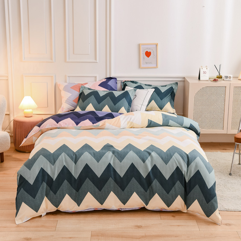 White 4 Piece 100% Cotton Quilt Bedding Set Customized Color Comforter Bed Sheet Set