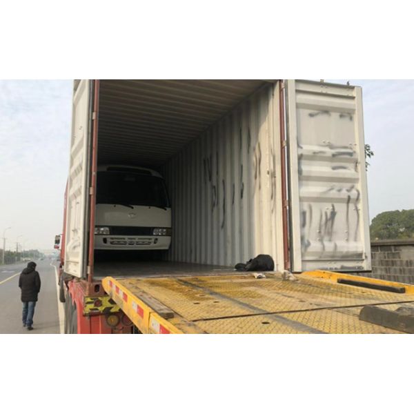 Commercial 30 Seats Used Toyota Coaster 7.50R16 Tyre Beautiful Appearance