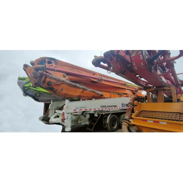 59m Used Concrete Pump Truck Mobile Truck Mounted Concrete Pump