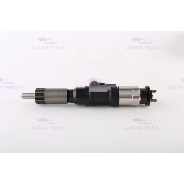 PC200-8 KOMATSU SAA6D107 Diesel Engine Fuel Injector 0445 120 231 6754-11-3011