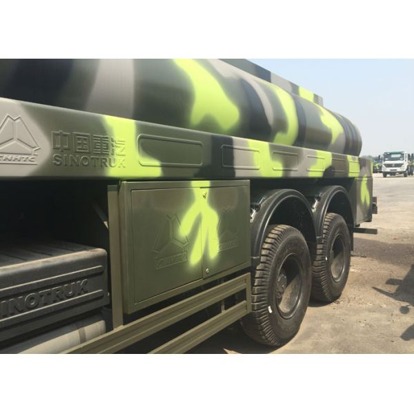 336HP HOWO Military Fuel Tanker Truck 16 - 25CBM Crude Oil Transportation Trucks