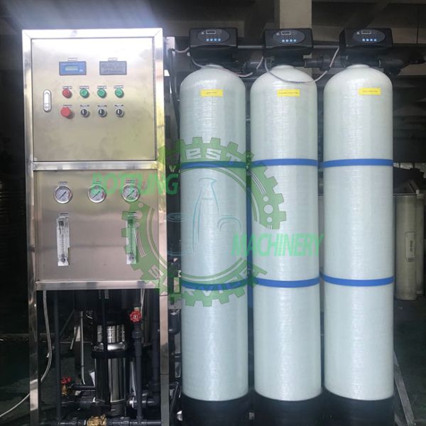 500LPH SUS304 RO / Reverse Osmosis 99.8% Purification Water Purifying Machine