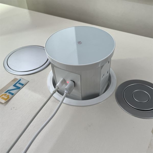 USB A+C Fast Charging Wireless Charger 3 Power Outlets Pop-Up Desktop Kitchen Socket UK Plug Standards Tabletop