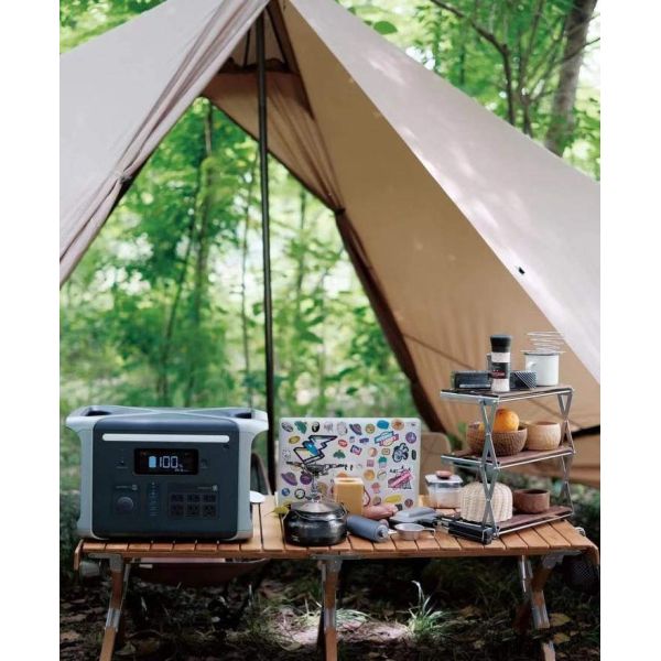 High Capacity Rechargeable Portable Power Station 600W For Outdoor Activities