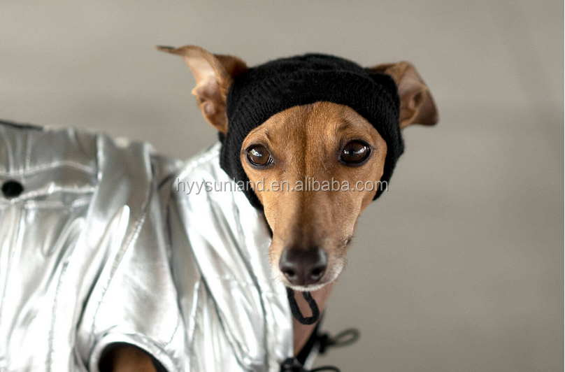 Y-Z Wholesale custom logo designer knitted adjustable winter warm funny dog skull hat