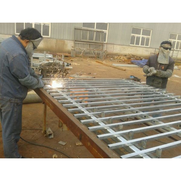 2.4m X 2.4m SHS 65mm Tube Black Garrison Garden Fence Panels Half Price Fence Panels