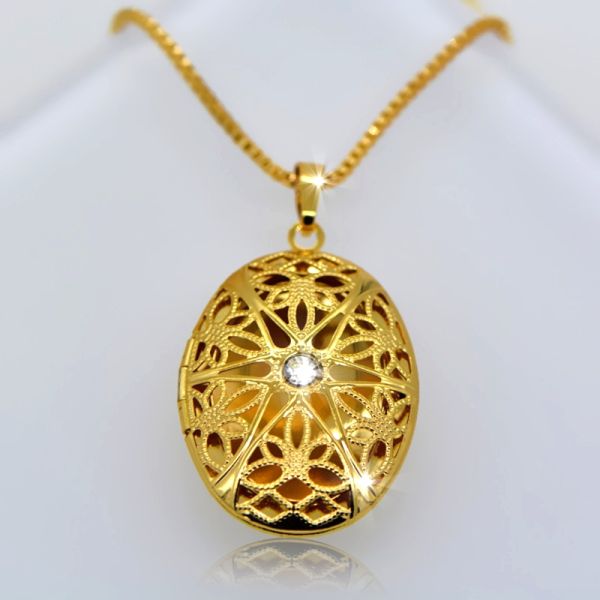 design fashion Vintage Oval Locket Pendants jewelry 18k gold plating Put in solid perfume
