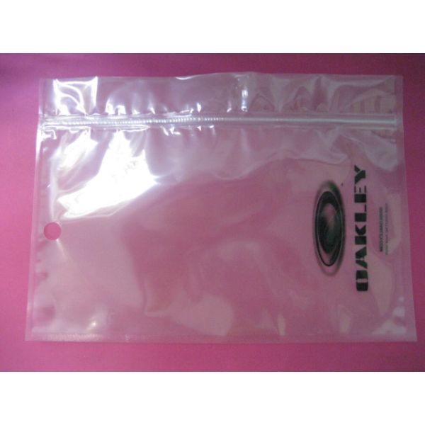 Aluminum Foil Food Vacuum Seal Bags High Temperature / Silvery Vacuum Retort Pouch