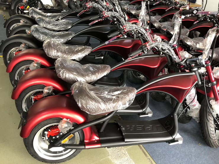 Moto City Coco Electric Scooter 2000w 70 Km/H 80 Km/H With Shock Absorber