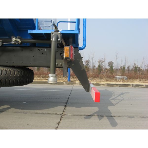 336 HP 8x4 Water Container Truck / Commercial Water Truck 75km/H Max Speed