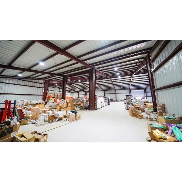 Sliding Door / Roller Door Long Pan Multi Storey Customized Steel Structure Warehouse