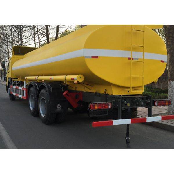 High Efficiency 16-20CBM Oil Tank Truck 6X4 RHD Euro2 290HP Gas Tanker Truck