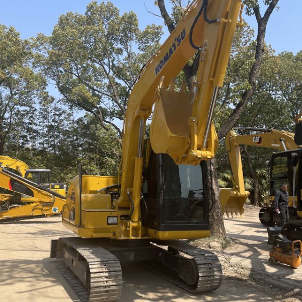 Reliable Komatsu PC70 Used Excavator Durable and High Performance Komatsu Excavator Construction Equipment