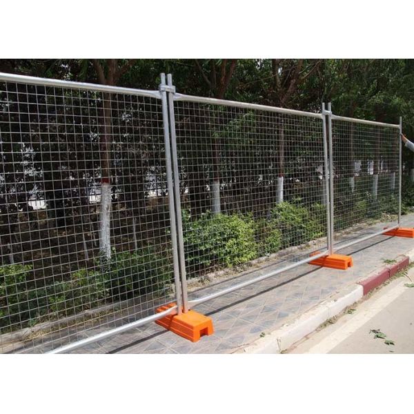 Galvanized 40g/M2 Temporary Security Fence Outdoor Temporary Fencing