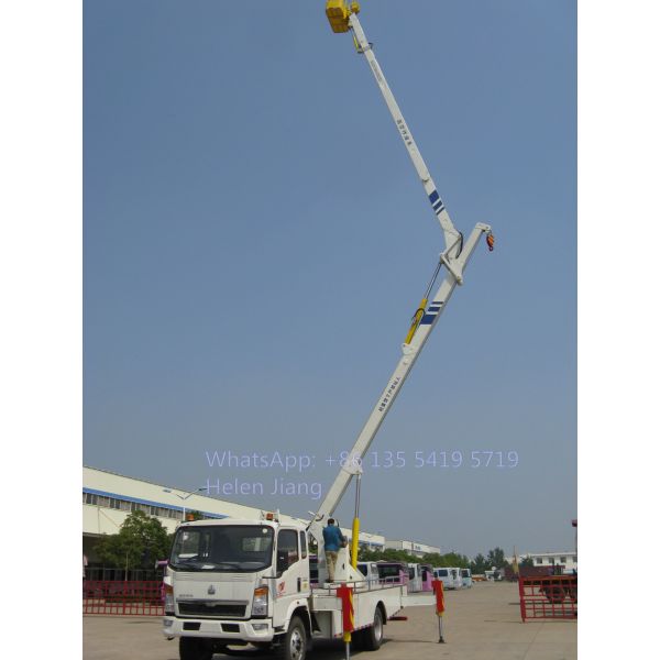 Sinotruck HOWO 4x2 RHD 20m 22m Telescopic Boom Aerial Lift Truck