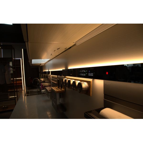 White color side 17W 1200mm length liner LED side view cabinet light with Sensor switch and DIY function avaible