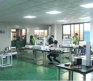 XHL-D331 R 4-AXIS 360 Rotation Glue dispenser machine