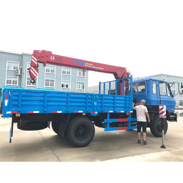 Dongfeng 6x6 AWD 8 Ton Truck Mounted Crane Left Steering 170hp