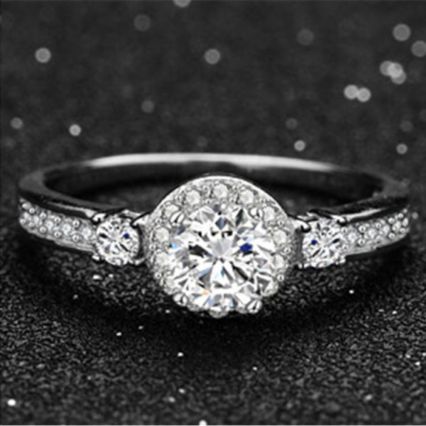 Sterling Silver Clear Cubic Zirconia Wedding Ring (RE109)